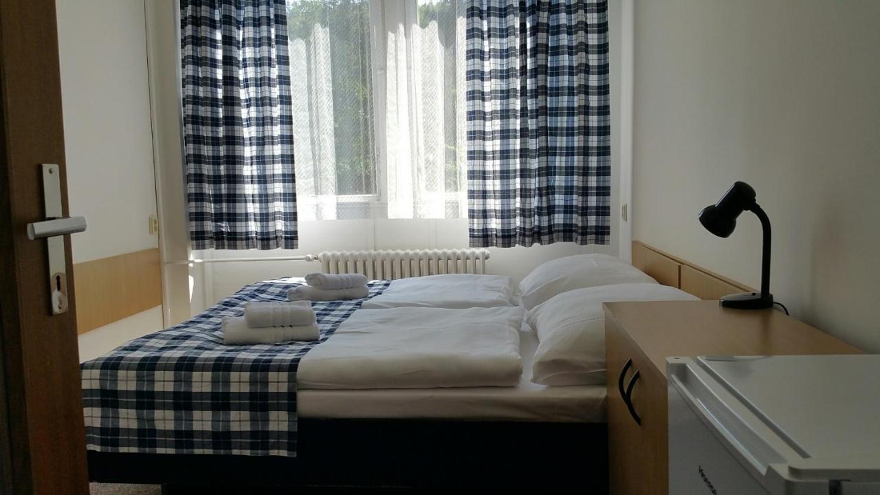 Hotel Hlaska Zlenice Pokoj fotografie