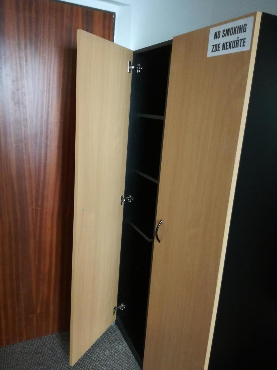 Hotel Hlaska Zlenice Pokoj fotografie